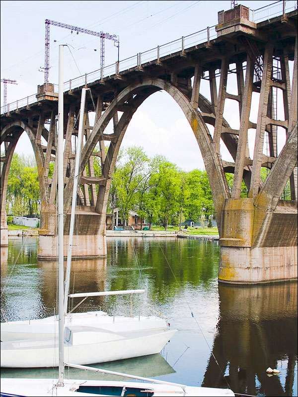 Dnipropetrovsk (Dnepropetrovsk) Ukraine city bridges 1st photo