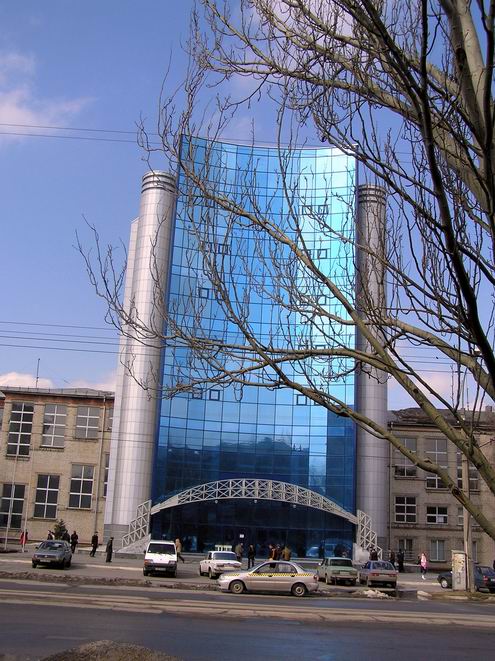 Luhansk (Lugansk) Ukraine city monuments and statues 4th photo