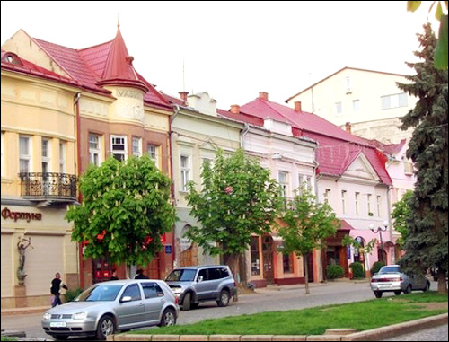 Mukachevo (Mukacheve) Ukraine city sceneries 2nd photo