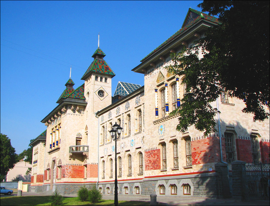 Poltava Ukraine city views 3rd photo