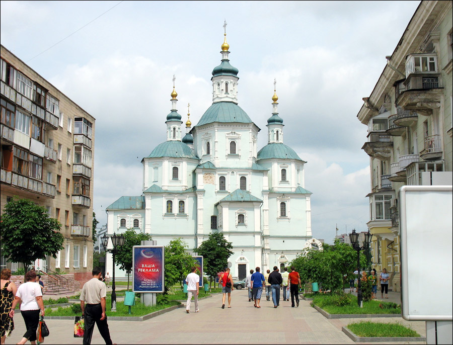 Sumy Ukraine city cathedral 1st photo